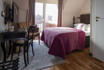 Standard Room, 1 Double Bed, Non Smoking (Small double room)