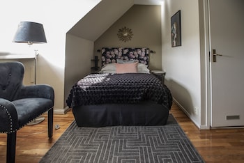 Standard Room, 1 Double Bed, Non Smoking (Small double room)
