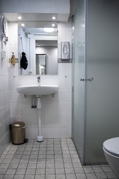 Standard Room, 1 Double Bed, Non Smoking (location- below ground)