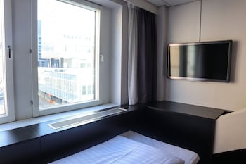 Single Room (Compact)