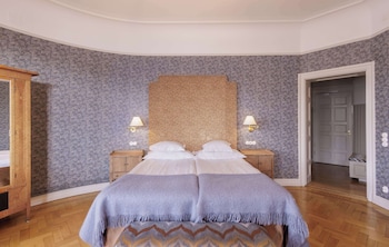 Junior Suite, 1 King Bed, Non Smoking, Sea View