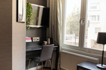Single Room (Compact)