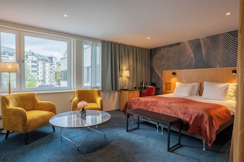 Superior King Room