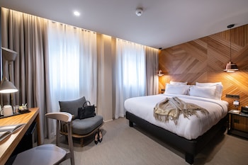 Club Room