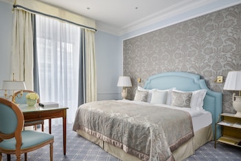 Superior Room, City View, Garden Area