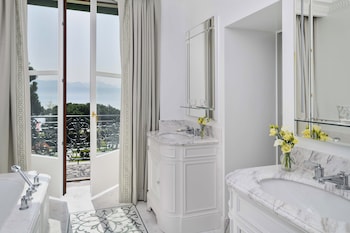 Junior Suite (Beau Rivage)