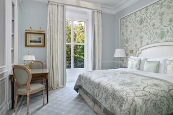 Superior Room, City View