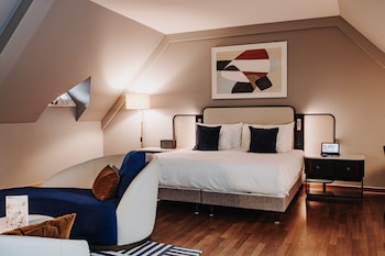 Junior Suite, 1 King Bed