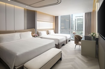 One Bedroom Family Suite