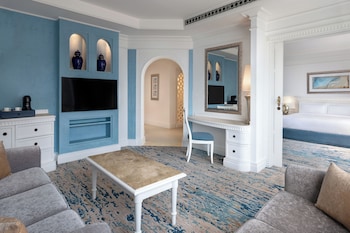Club Suite, 1 Bedroom, Smoking