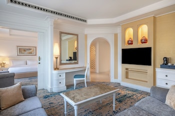 Tower Family Suite - Spacious 1-Bedroom with Partial Sea View and Private Beach Access