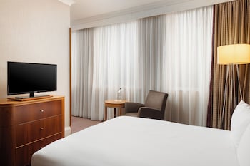 Premium Room, 1 Queen Bed (Top Floor)