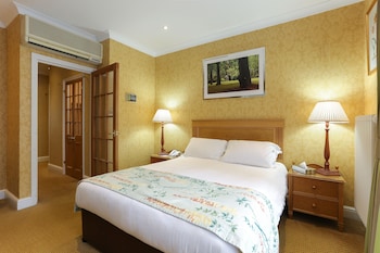 Spacious Double Room - Garden Lodge