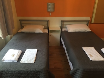 Twin Room, Ensuite