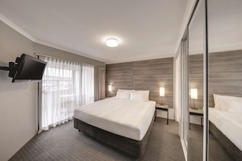 Standard Apartment, 2 Bedrooms (King or Twin)
