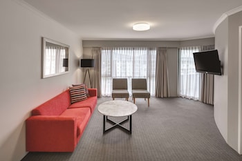 Standard Apartment, 2 Bedrooms (King or Twin)