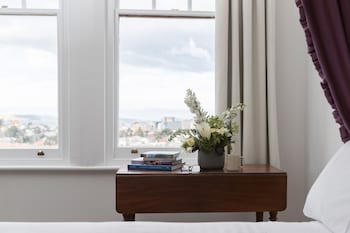 Manor King Room