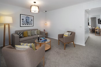 Manor King Room