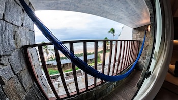 Quarto família 3, vista frente oceano
