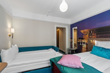 Classic Room Four