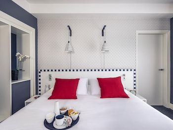 Suite, 1 Double Bed with Sofa bed