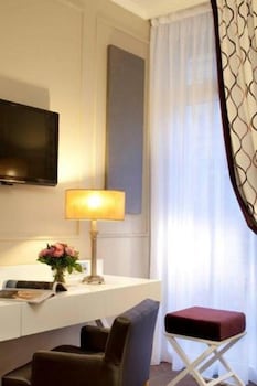 Traditional Room, 1 Double or 2 Twin Beds (Comfort)