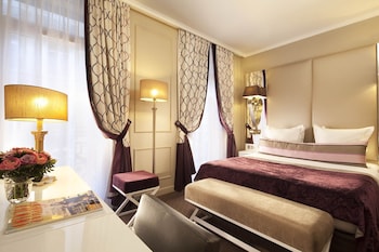 Traditional Room, 1 Double or 2 Twin Beds (Comfort)