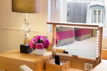 Double Room, 2 Bedrooms, Connecting Rooms (Aile Privée )