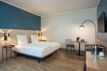 Family Room, Multiple Beds