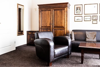 Suite, 1 Double Bed (Separate Living Room;with Sofabed)