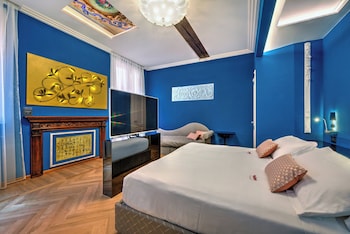 Luxury Apartment, 1 Queen Bed with Sofa bed, Annex Building