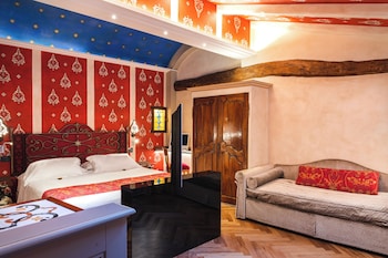 Deluxe Triple Room, 1 Queen Bed with Sofa bed