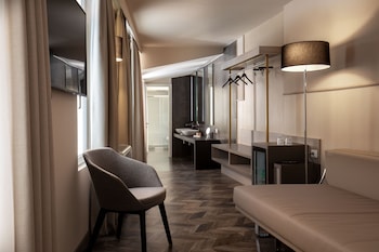 Junior Suite, 1 King Bed