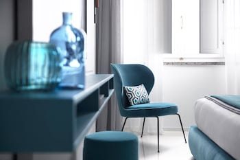 Suite, Sea View