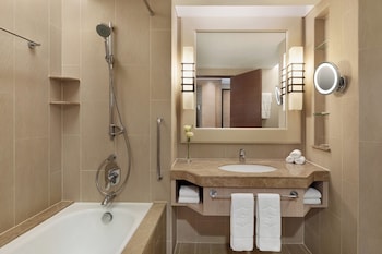 Garden Deluxe Seaview (Twin)