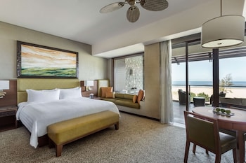 Junior Suite, 1 King Bed, Sea View