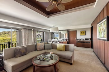 Suite (Garden Wing Speciality)