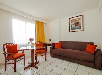 Junior Suite, 1 King Bed