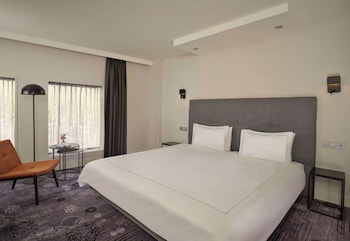 Executive Triple Room, 1 King Bed