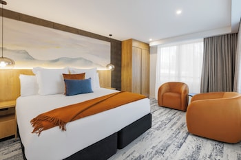 One Bedroom King Suite