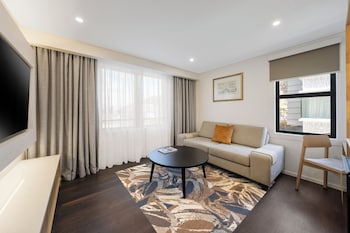 One Bedroom King Suite
