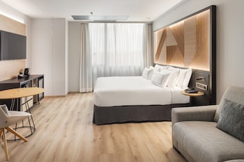 Premium Room, 1 Queen Bed (2+1)
