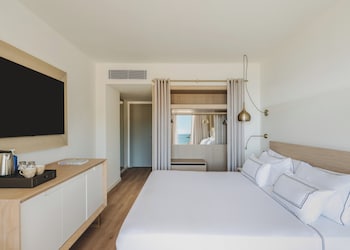 Melia Room, Sea View