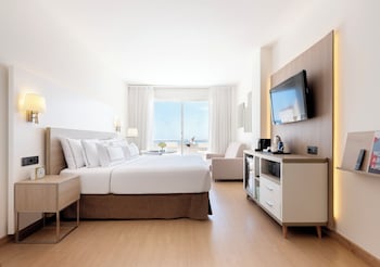 Melia Room (2 Adults + 1 Child)