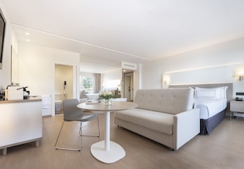 Premium Room, Sea View (Grand) (2 Adults + 2 Children)