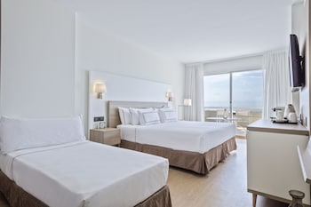 Double Room (With Sofa Bed) (3 Adults)
