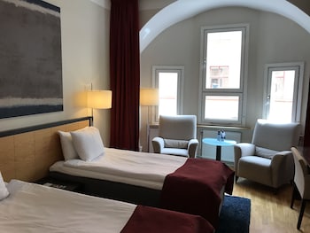 Classic Twin Room