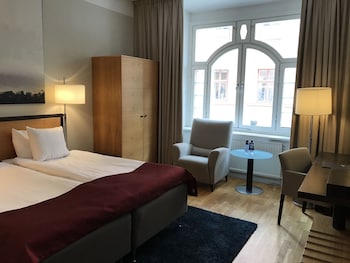 Classic Twin Room