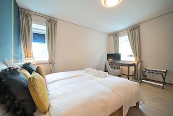 Suite, 1 Queen Bed