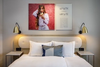 Double Room, 1 King Bed